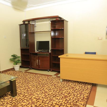 Airport Hotel Entebbe Zewnętrze zdjęcie